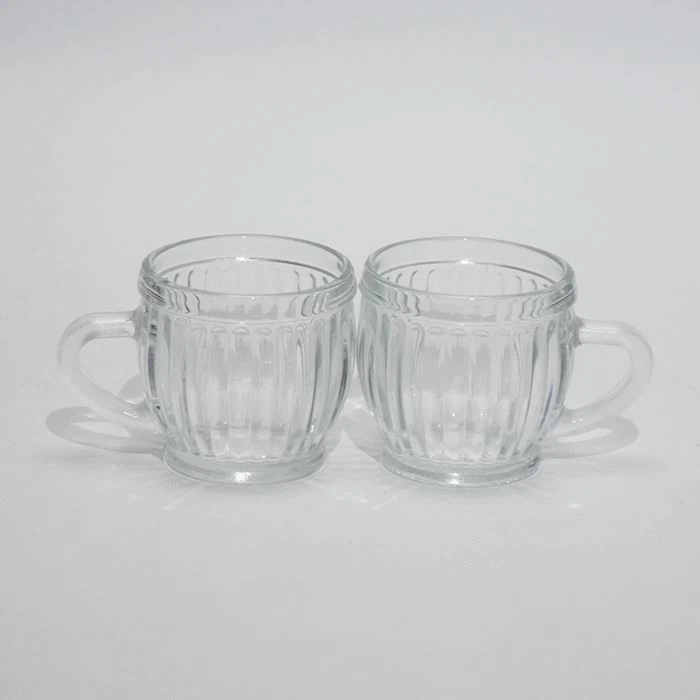 ہینڈل ڈیزائن کے ساتھ پسلیوں والا شیشے کا سامان