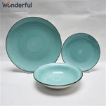 نیلے اور سفید پلیٹ سیٹ